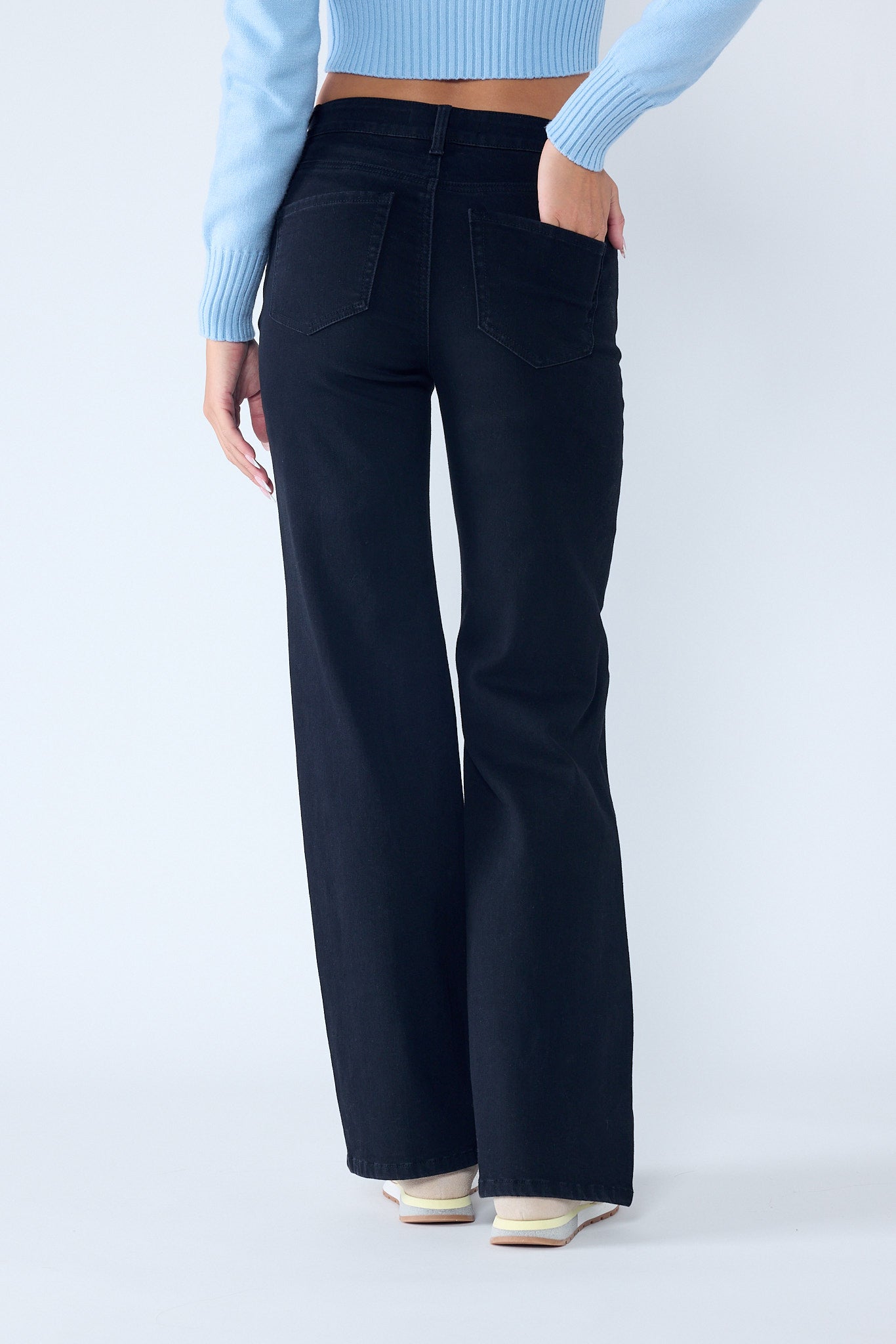 High Rise Classic Wide Leg Jeans-4