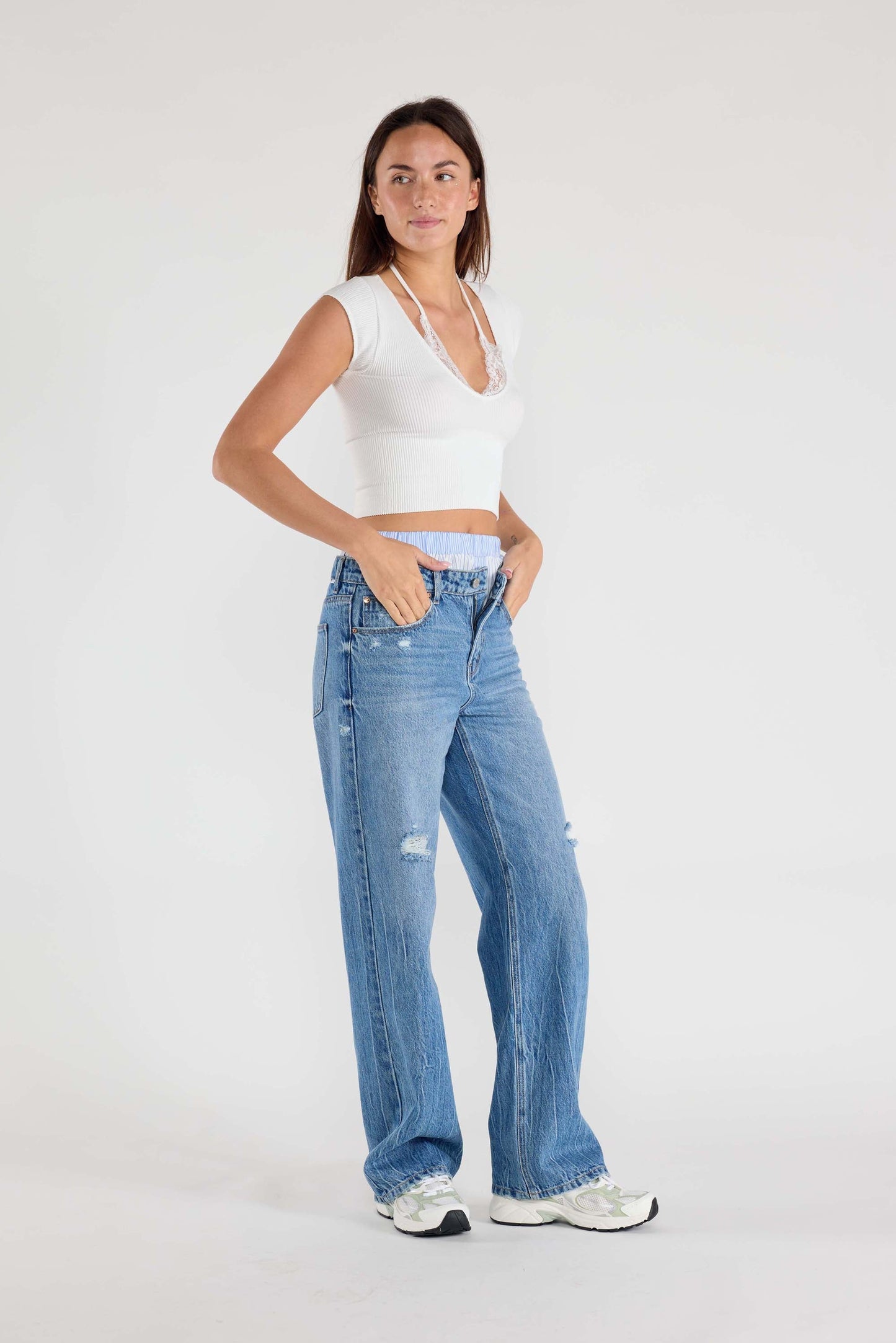 Low Waist Relaxed Straight Jeans with Tie Wash-4