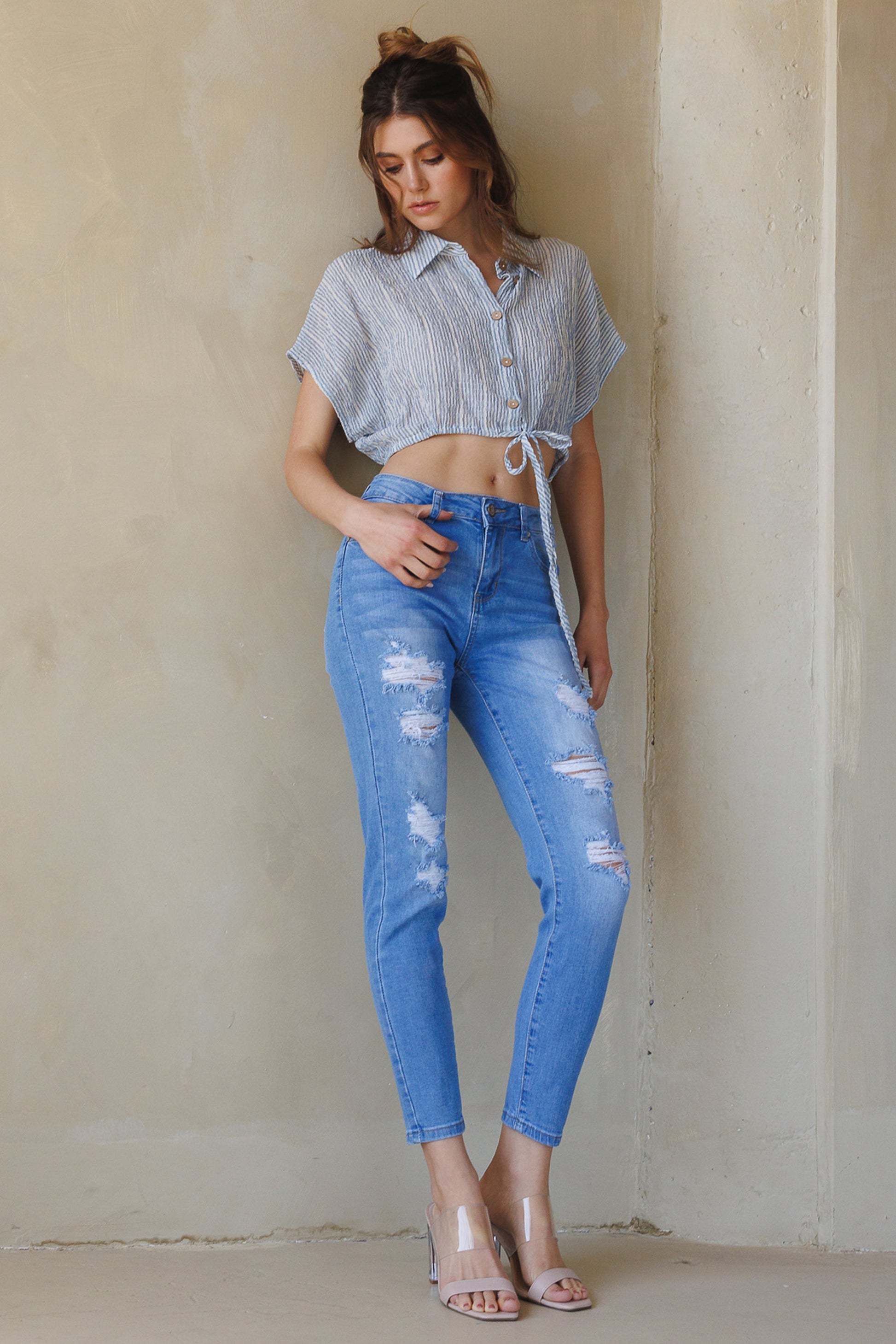High Rise Destructed Skinny Jeans-3
