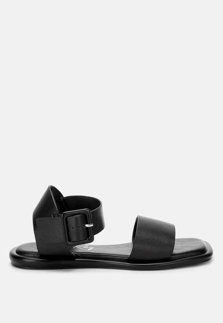 Chunky Buckle Strap Flats by Mode-0