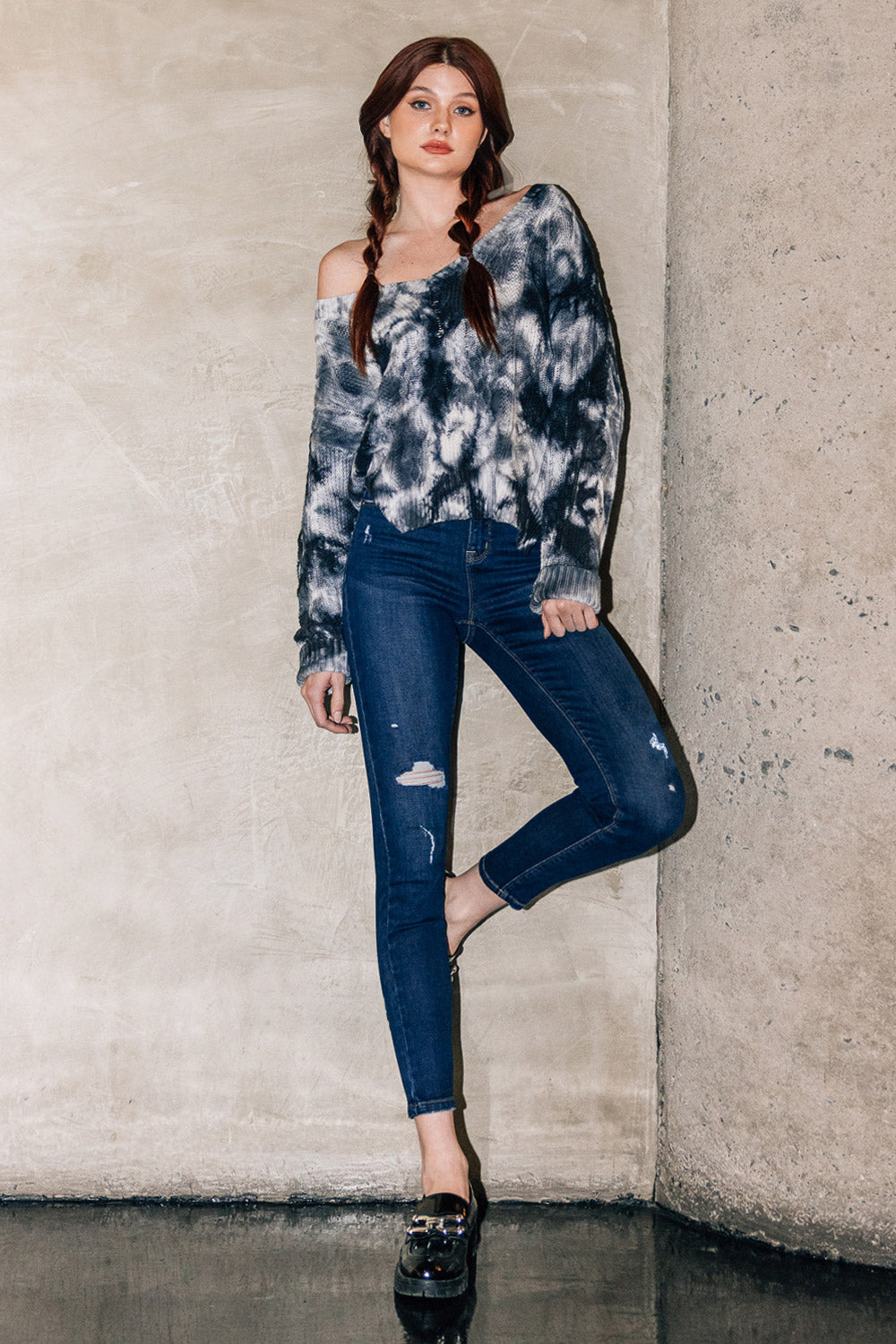 Destructed Ankle Skinny Jeans-4
