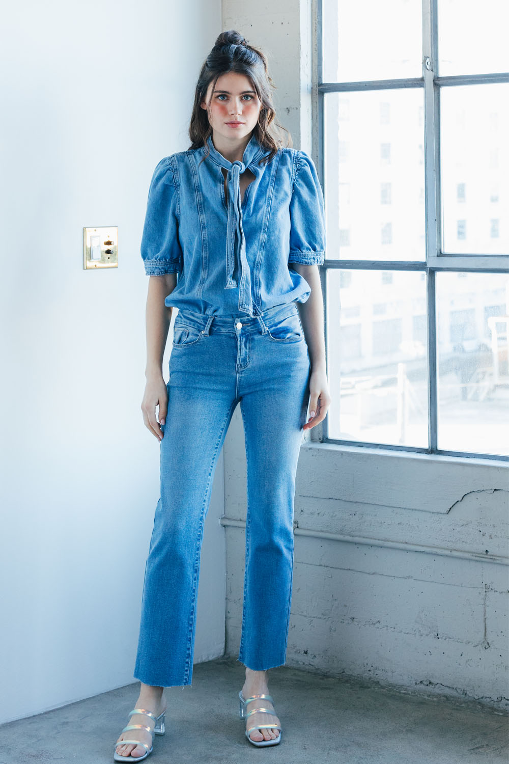 Mid Rise Classic Straight Jeans-2
