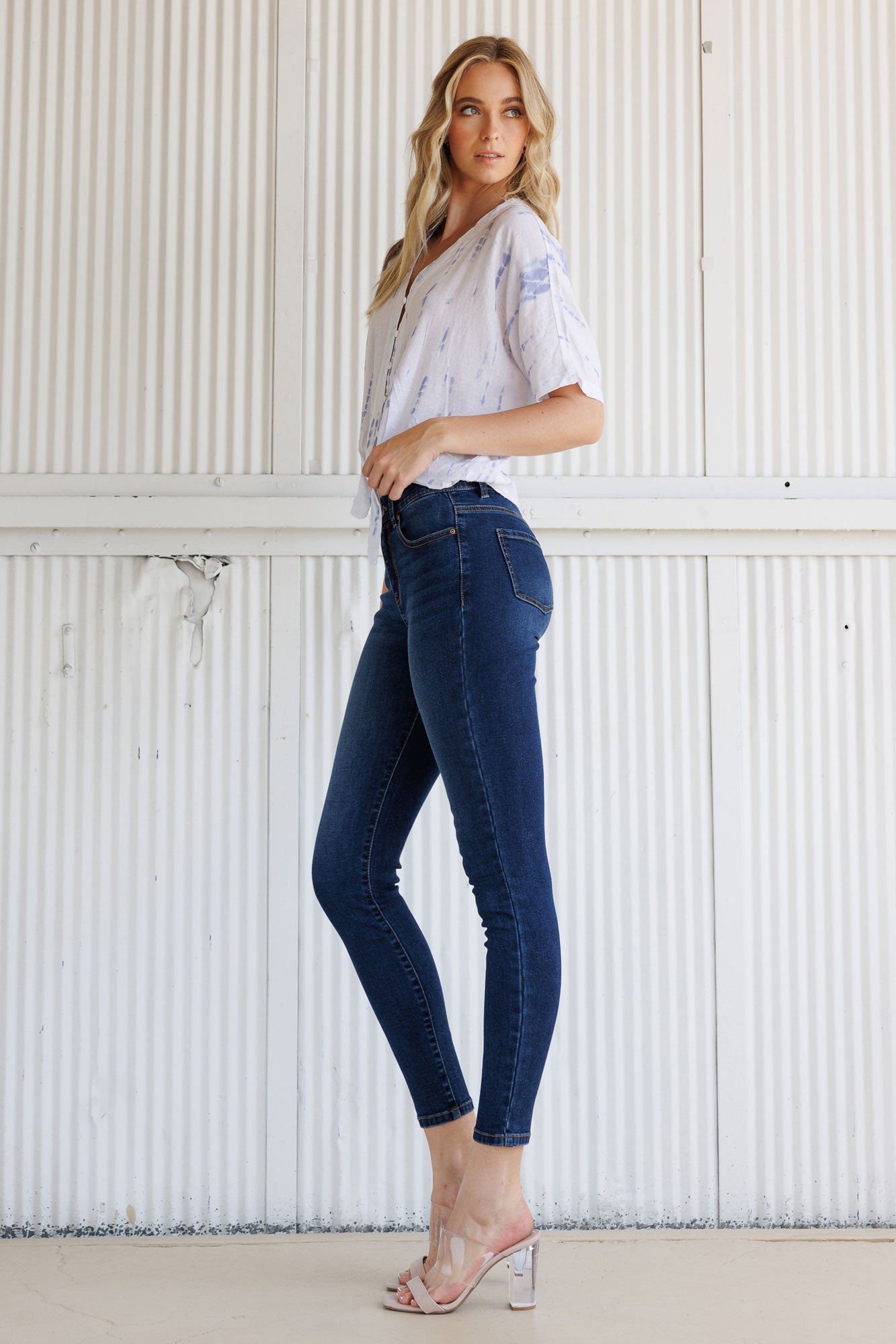 High Rise Classic Skinny Jeans-3