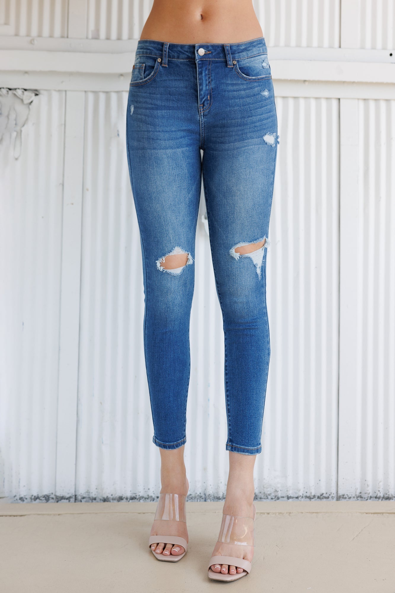 High Rise Destructed Skinny Jeans-2