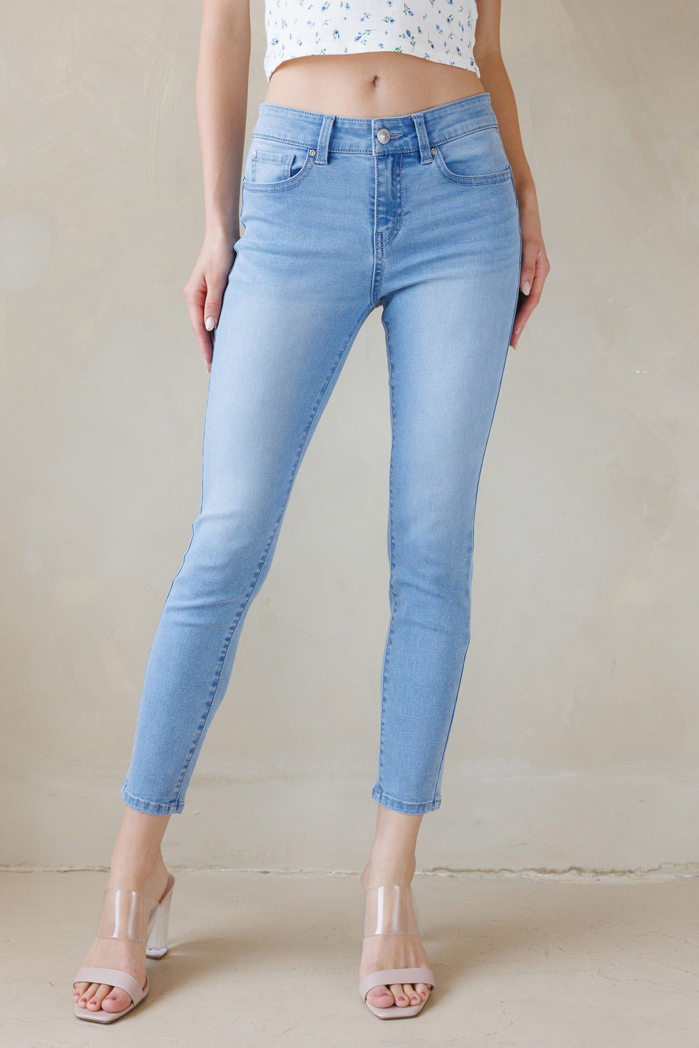 Mid Rise Push Up Ankle Skinny Jeans-3