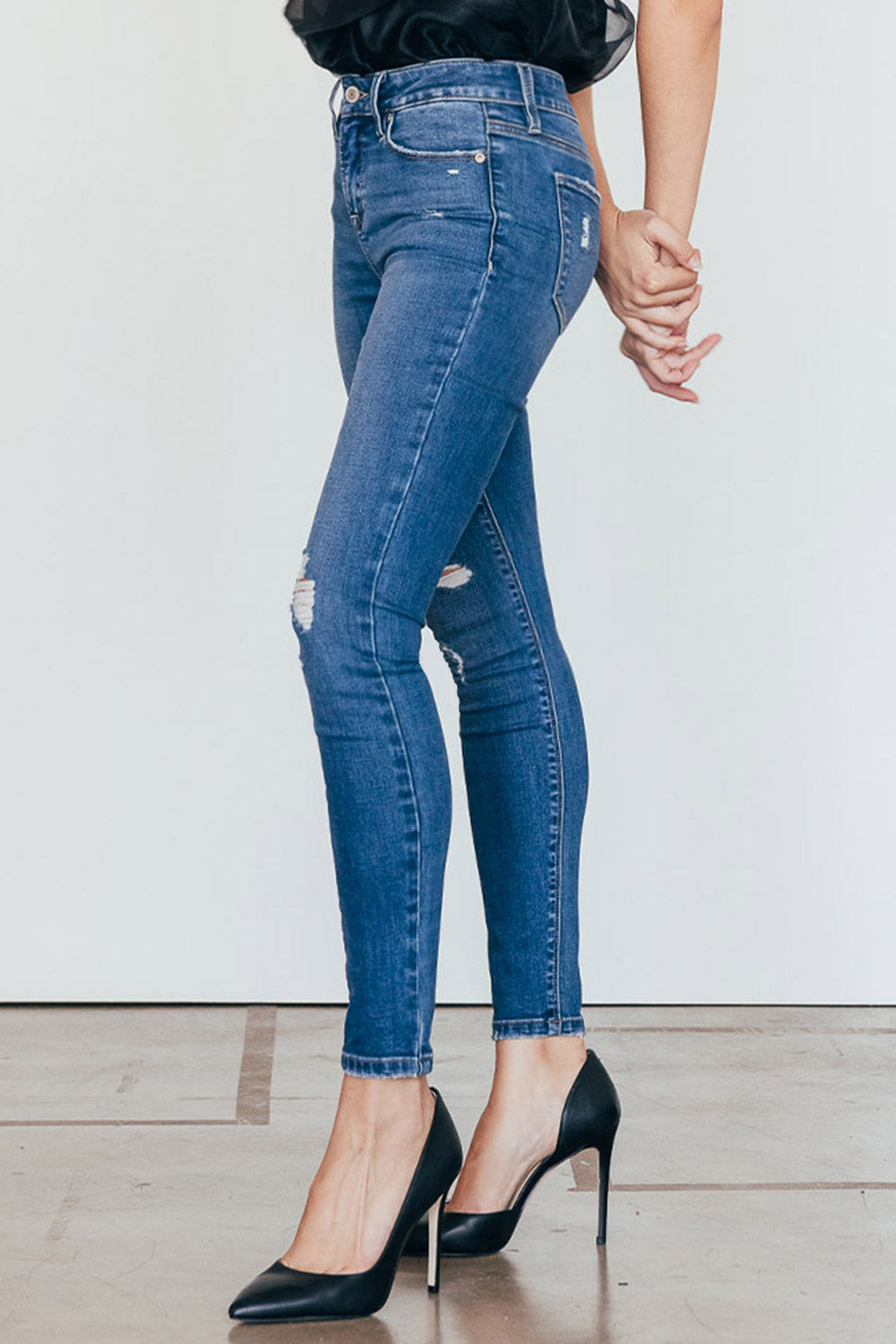 Destructed Ankle Skinny Jeans-1