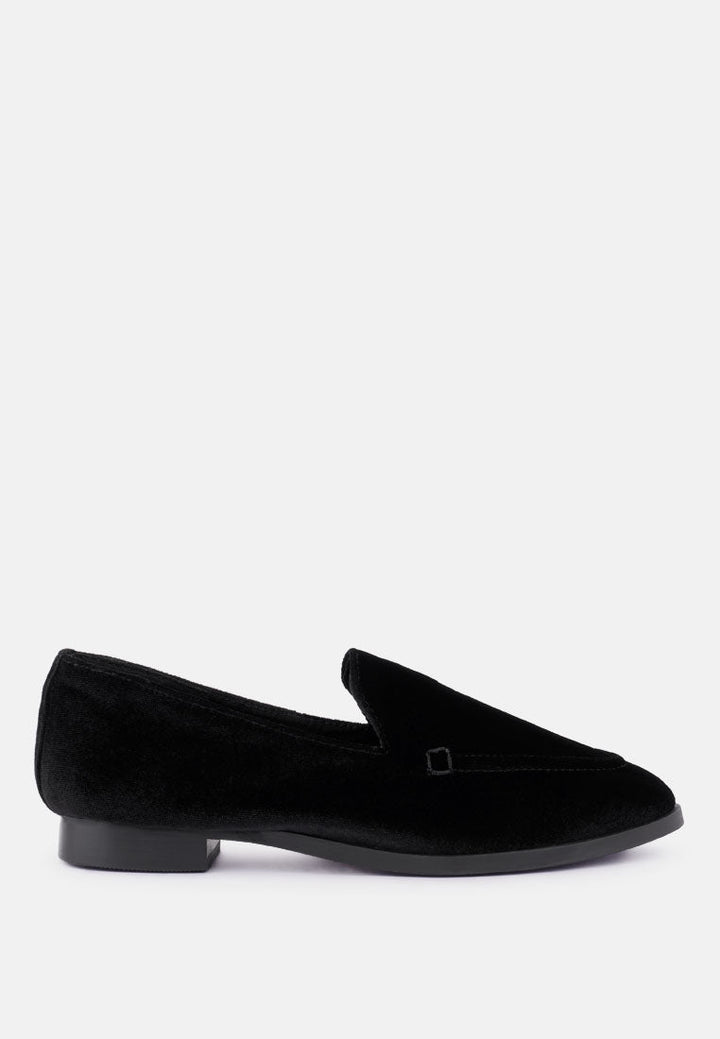 Luxe-Lap Velvet Handcrafted Loafers-0
