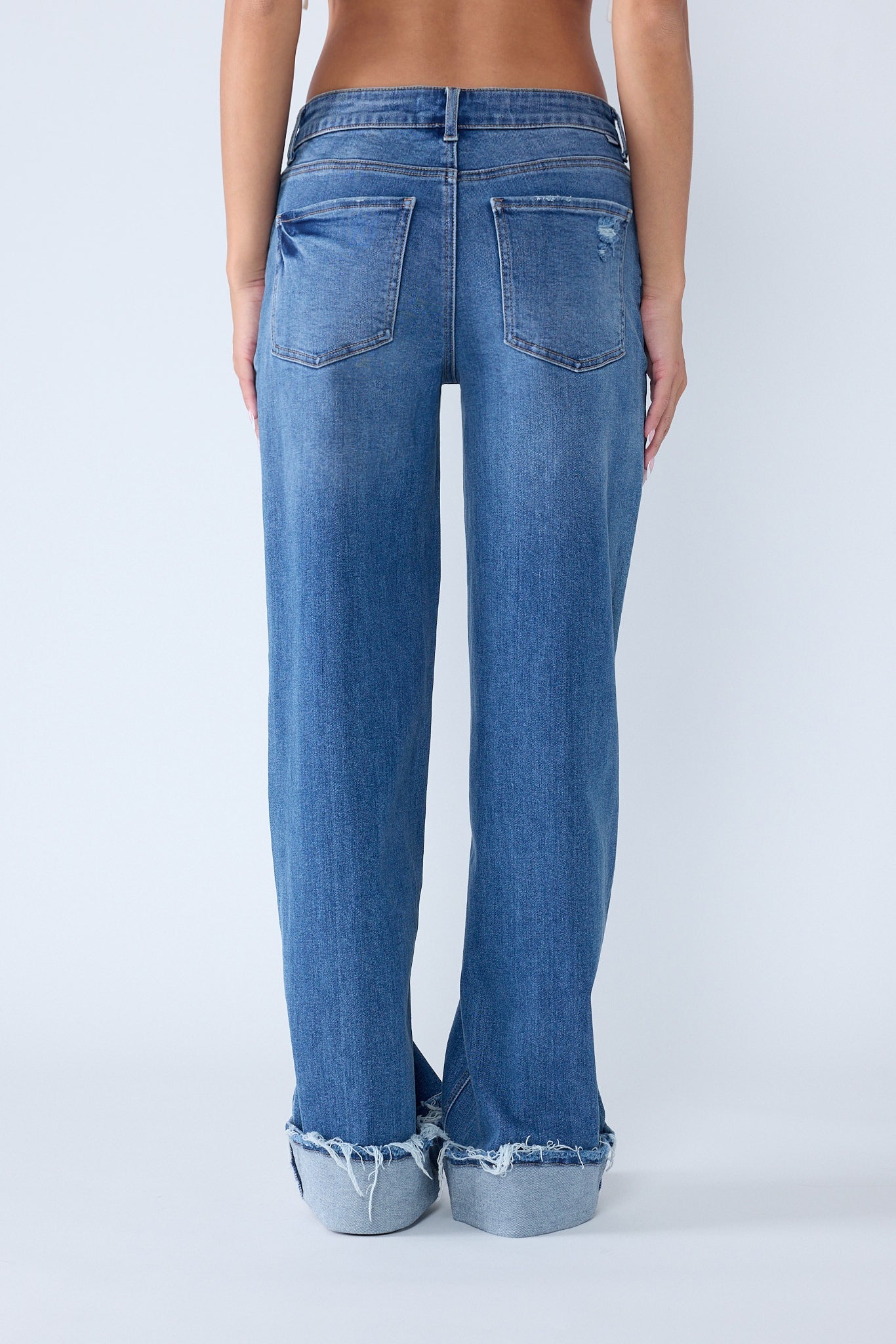 Low Rise Baggy Cuffed Wide Leg Jeans-4