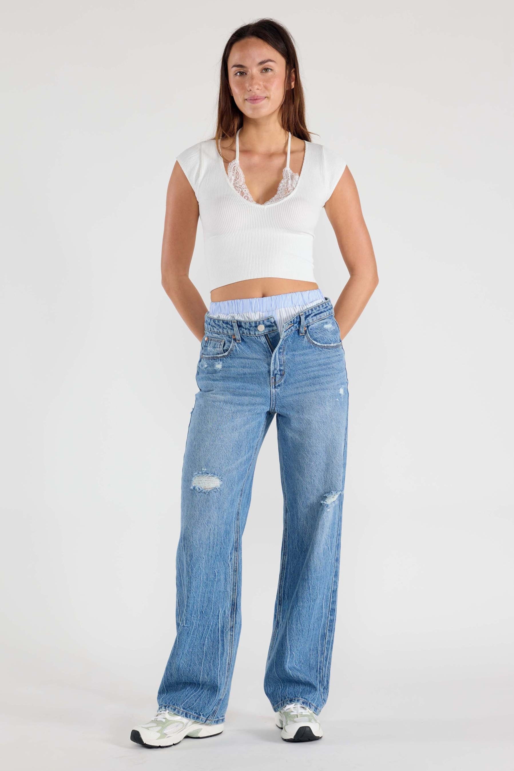 Low Waist Relaxed Straight Jeans with Tie Wash-0