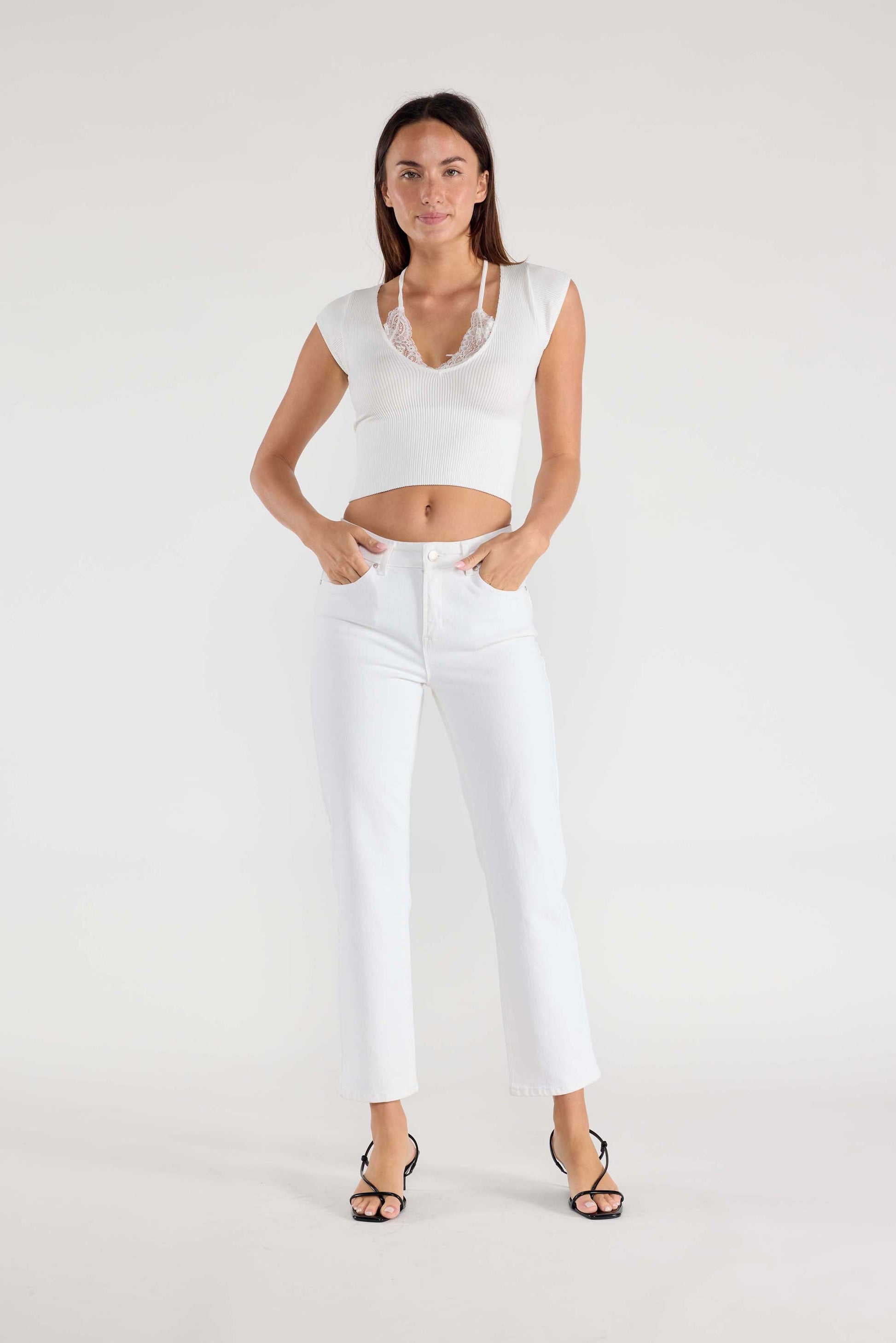 Basic White Straight Jeans Regular Hem-4