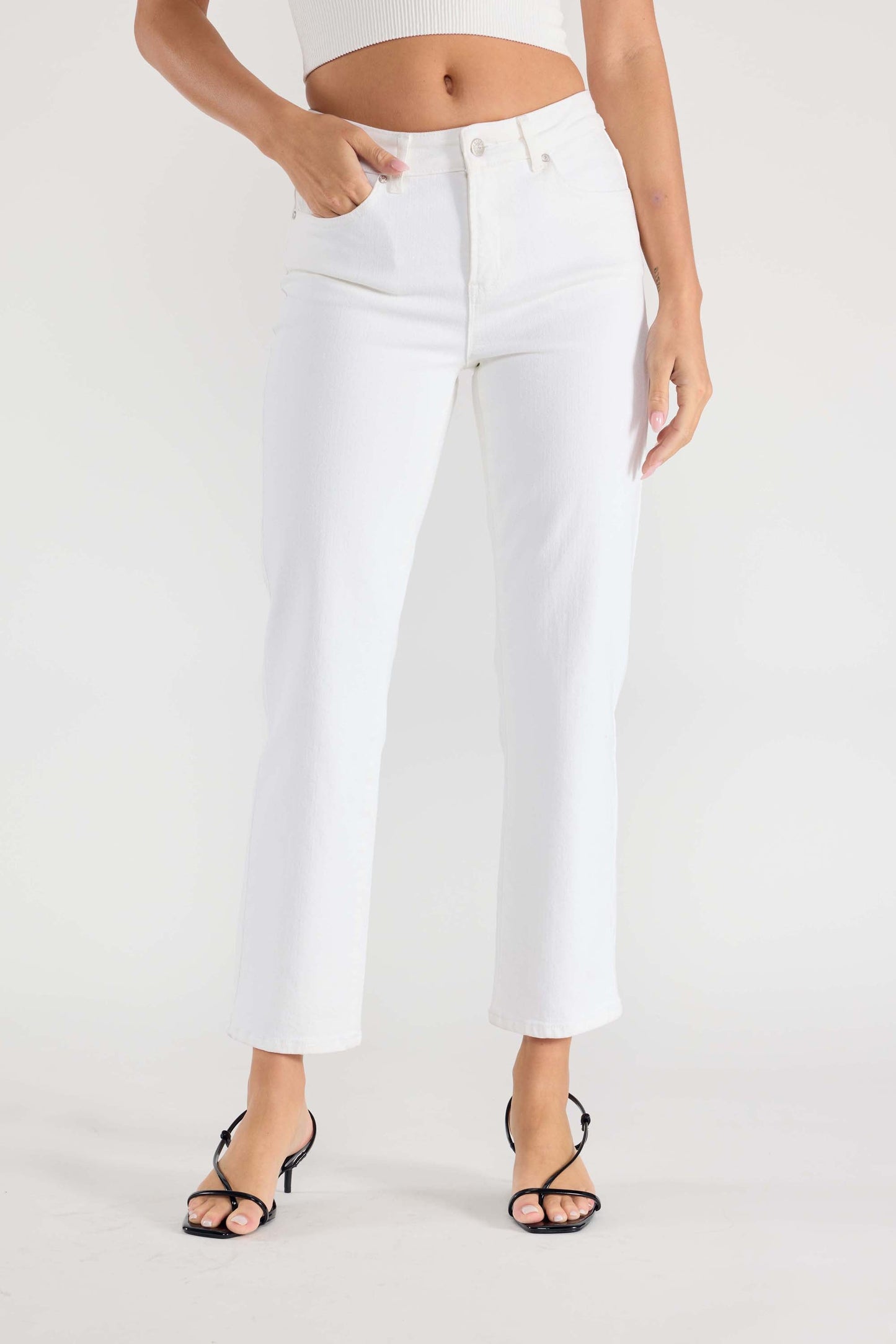Basic White Straight Jeans Regular Hem-5