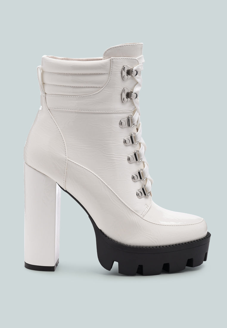 Stopper Cushion Collared Lace Up Boots-5
