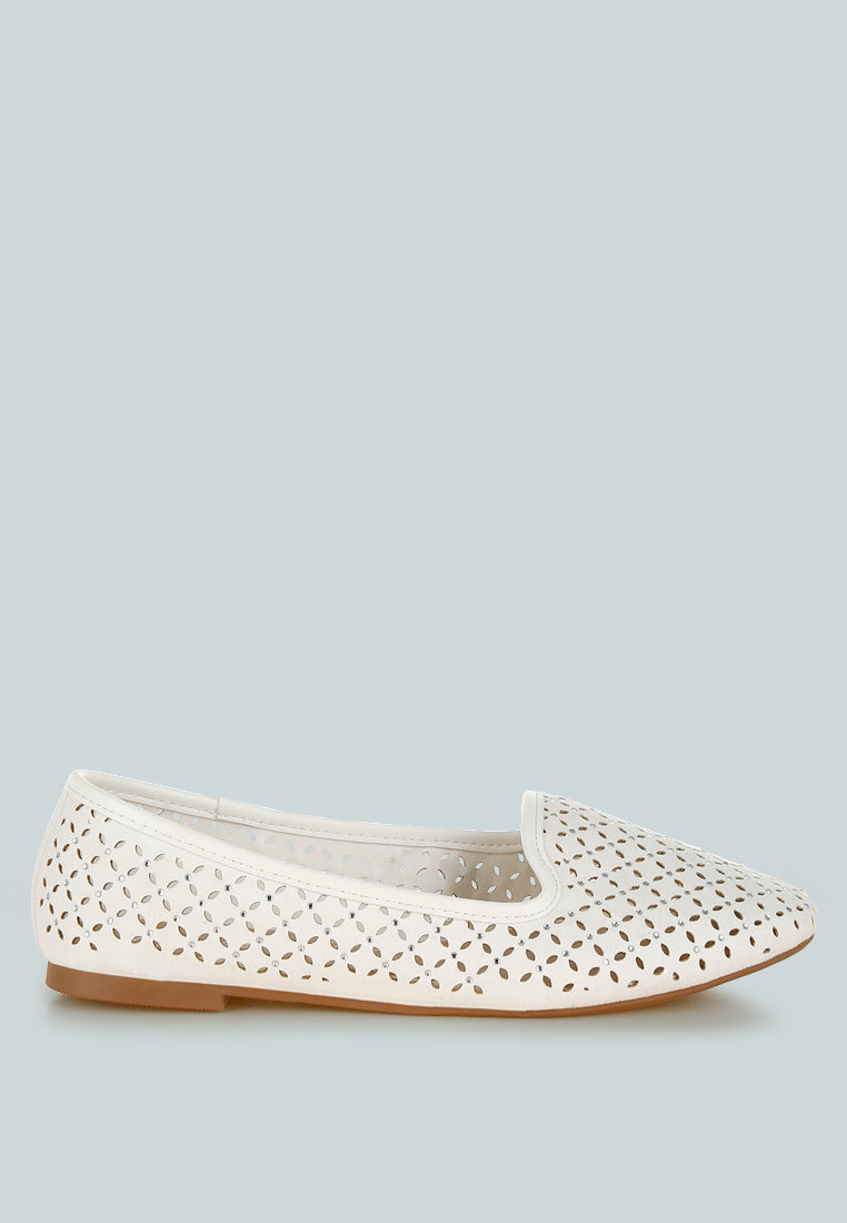 Kyrie Cut Out Detail Ballerinas-0