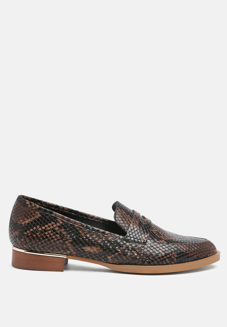 Nadia Snake Textured Loafers-5