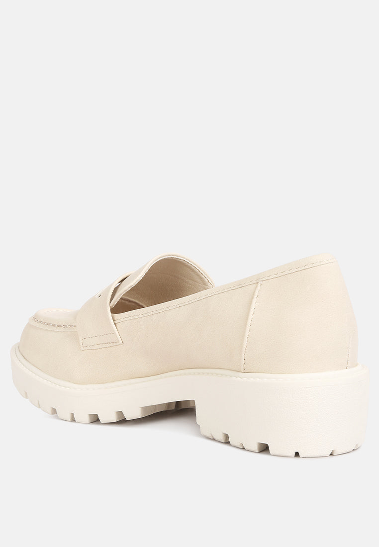 Mosly Semi Casual Lug Loafer-2