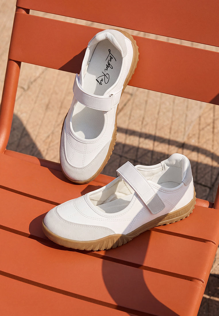 Kairus Adjustable Strap Closure Sneakers-1