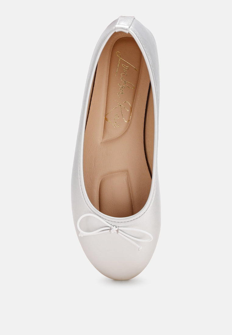 Clarendra Stretch Fit Ballet Flats-3