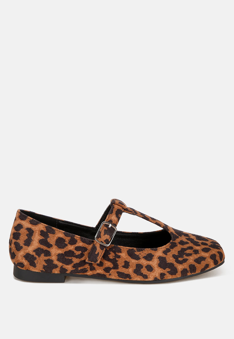 Velsna Pin Buckle Ballet Flats-8