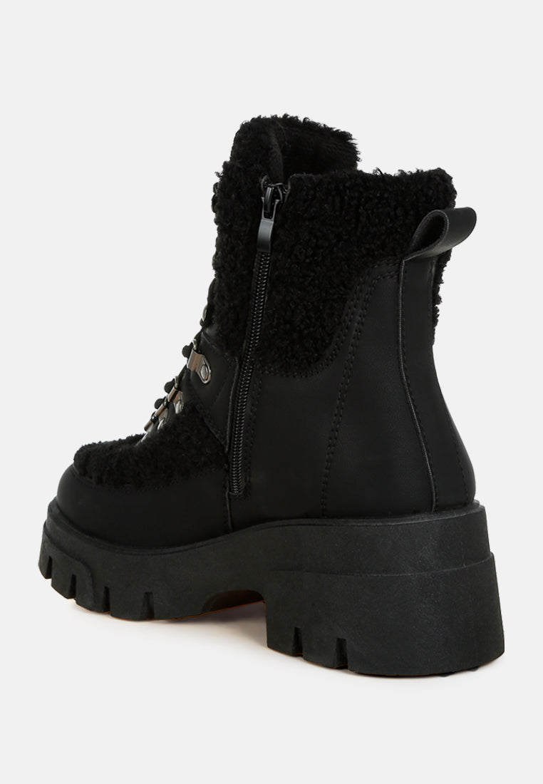 Wellerman Faux Fur Detail Chunky Hiker Boots-2