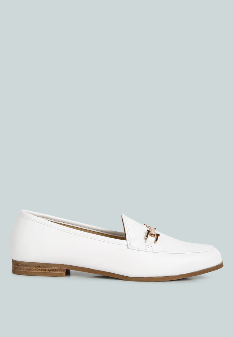 Zaara Solid Faux Suede Loafers-5