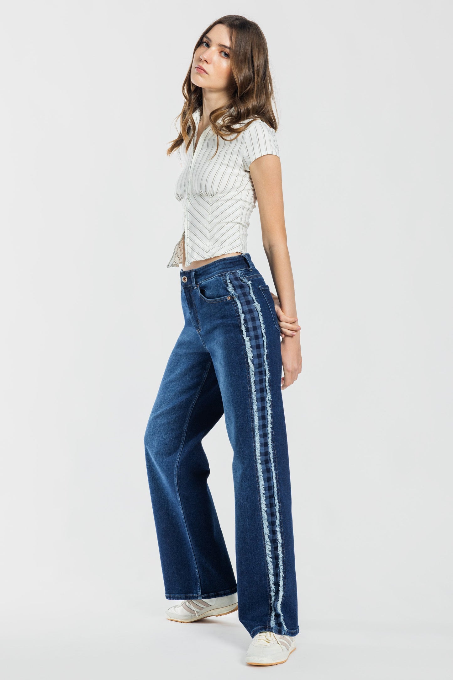 Mid Waist Relaxed Wide Leg Jeans with Side Checker Detail-2