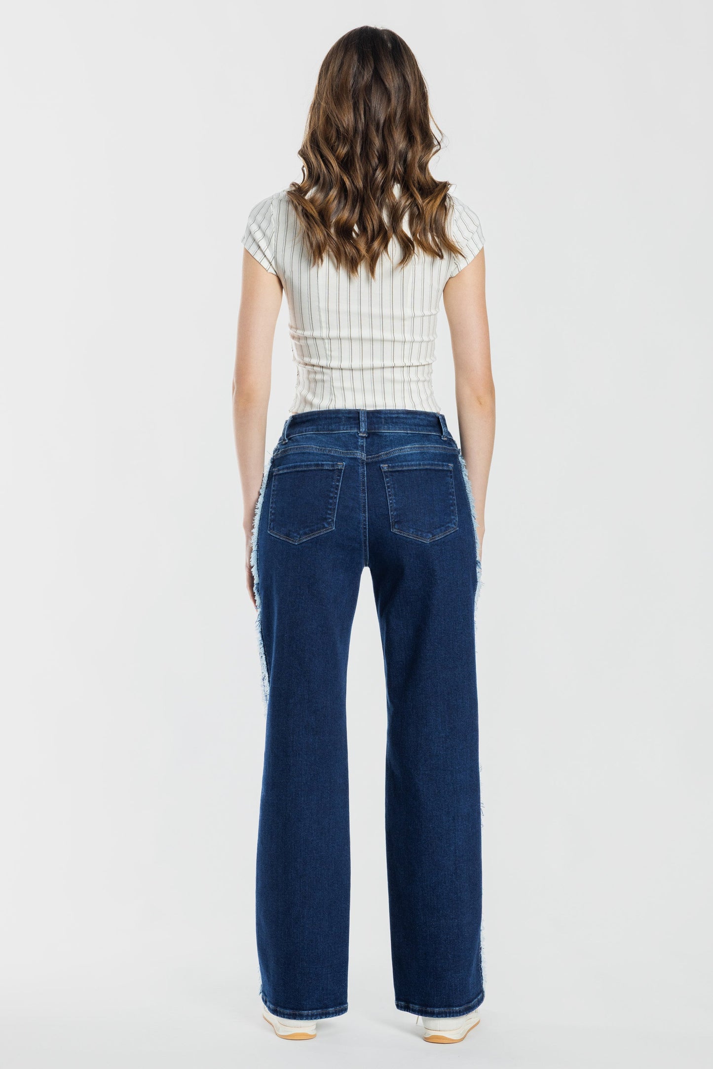 Mid Waist Relaxed Wide Leg Jeans with Side Checker Detail-3