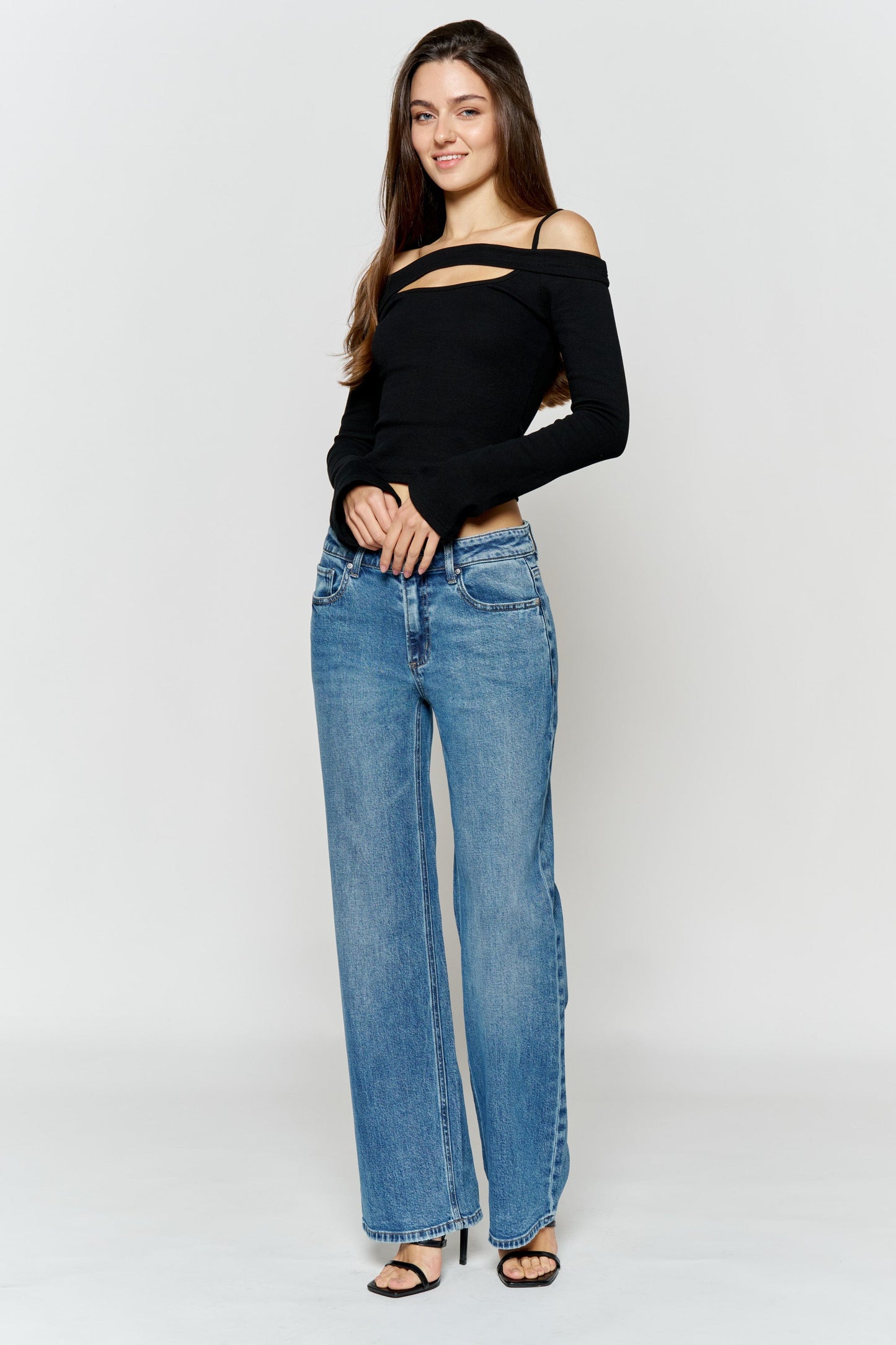 Mid Waist Relaxed Wide Leg Jeans-2