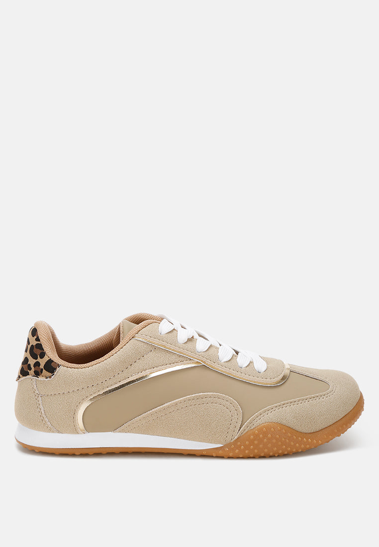 Zuccia Comfortable Lace-Up Sneakers-0