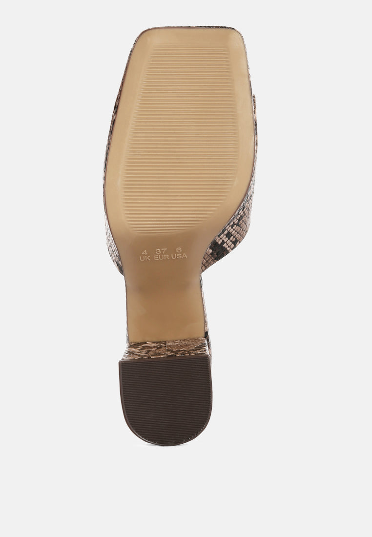 Artemisa Block Heel Slip On Sandals-4