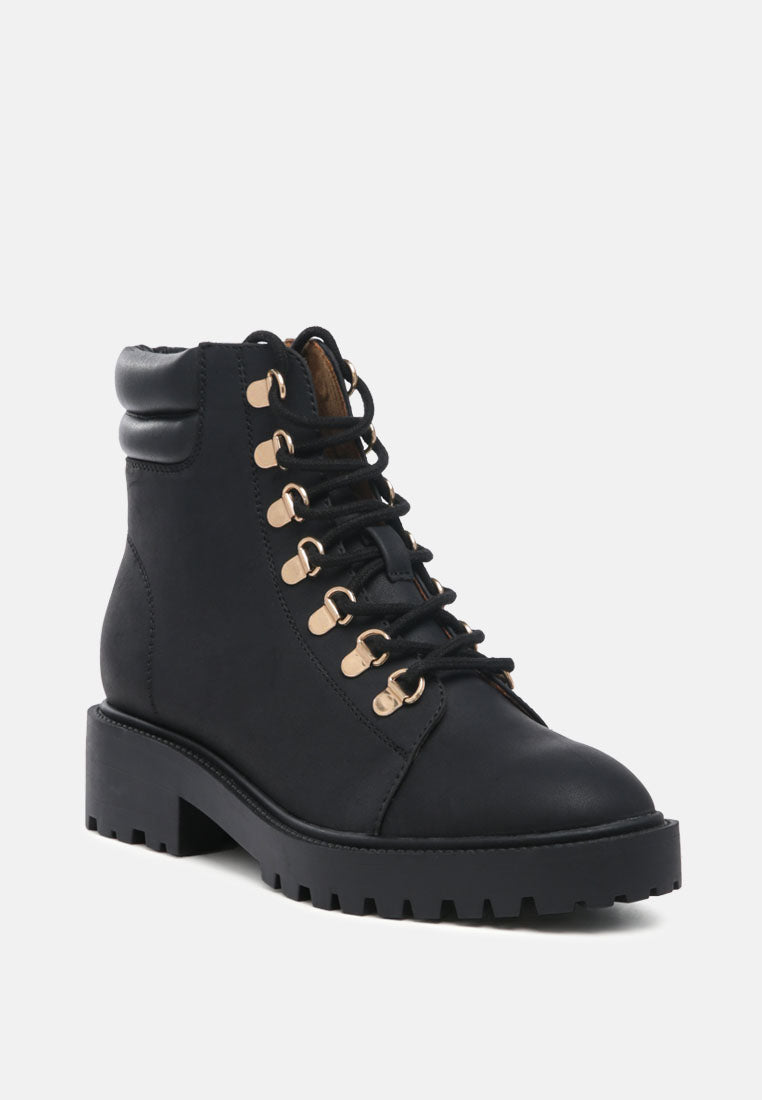 Shirly Quilt Collared Ankle Boots-1